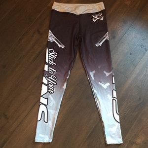 Xlusion clothing STICK TO YOUR GUNS leggings